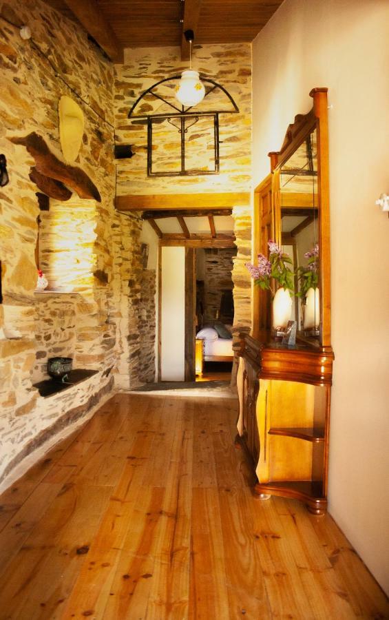 Casa Rural Bierzo Encantado Valle de Finolledo Bagian luar foto